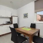 Nera Luxery Апартаменты Сплит